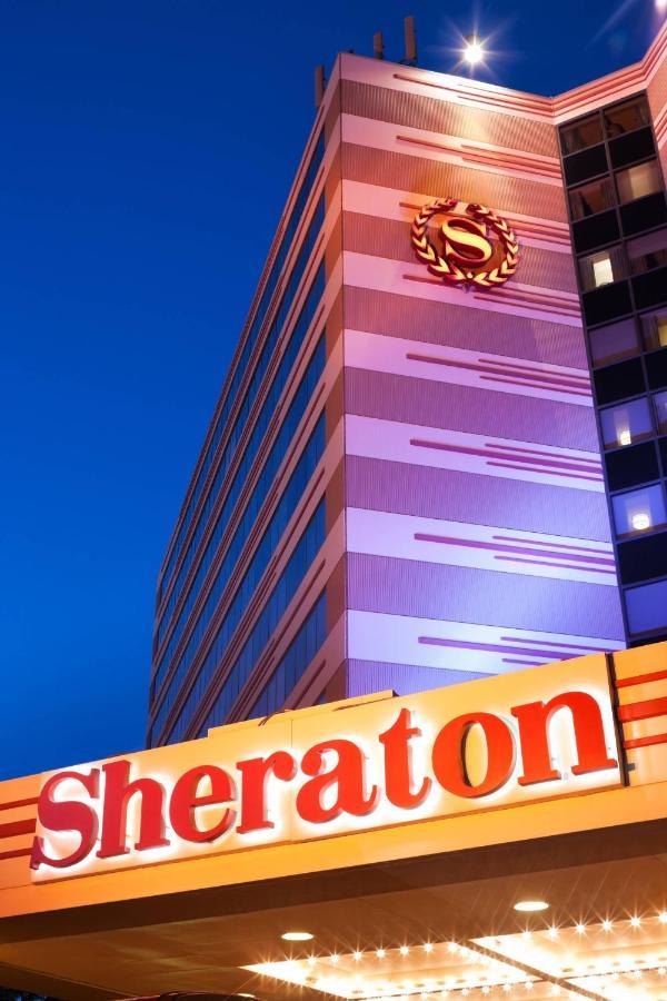 Sheraton Suites Chicago O'Hare Rosemont Bagian luar foto